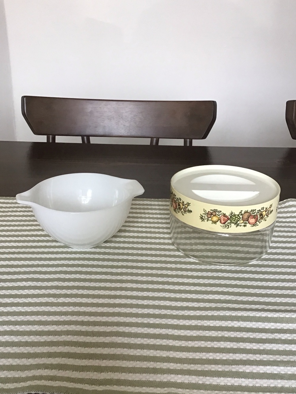 Vintage Pyrex-Lot of Two